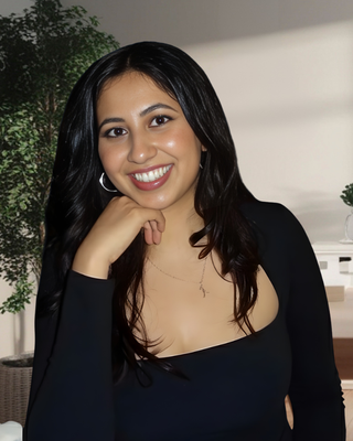 Photo of Anjali Badwal, Registered Psychotherapist, BSc, MA