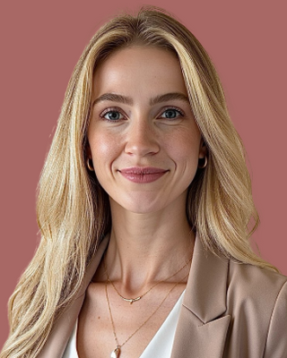 Photo of Simin Berend, Psychiatric Nurse Practitioner, NP, PMHNP