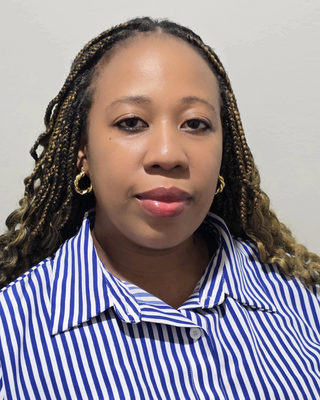 Photo of Chika Ojeyemi, Psychiatric Nurse Practitioner, APN