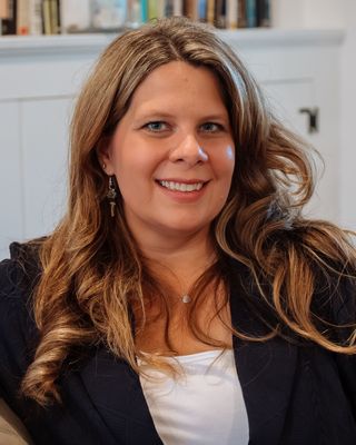 Photo of Lauren Gall, Clinical Social Work/Therapist, MSW, LCSW