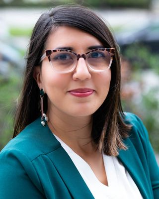 Photo of Santyna Piñeiros, Clinical Social Work/Therapist in Chicago, IL