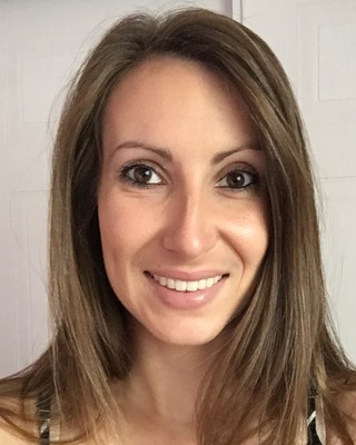 Photo of Danielle Lenarduzzi, Registered Psychotherapist in Georgetown, ON
