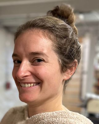 Photo of Erin Ducey, Clinical Social Work/Therapist, LICSW