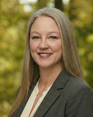 Photo of Dr. Tracy Jones, Counselor, EdD, LMHC, LPC, CMHC