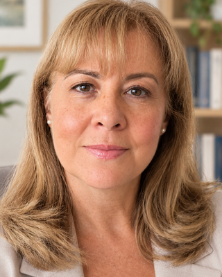 Photo of Liliana Isabel Scott, Counsellor, MA, MBACP Accred