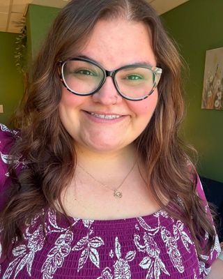 Photo of Nicole Terry, Counsellor, MA, RCT, CCC