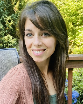Photo of Lindsay Quella Kara, MA, NCC, LPC, Licensed Professional Counselor in Olympia