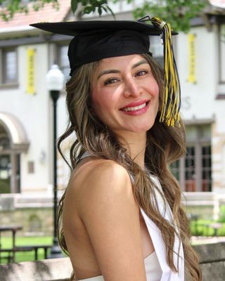 Photo of Julia Benavides, Psychiatric Nurse Practitioner, MSN, APRN, PMHNP-C