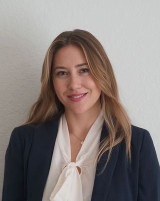 Photo of Sarah Ryan, Clinical Social Work/Therapist, LCSW, EMDR-C