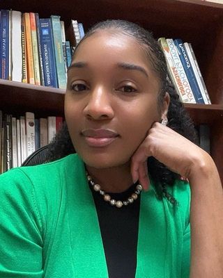 Photo of Tracey Ellis, Counselor, LMHC, EdM, MA