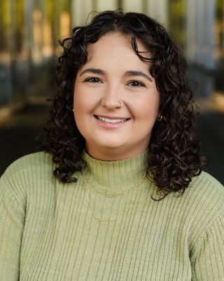 Photo of Ariana Guzman, Clinical Social Work/Therapist, LCSW-A
