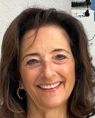 Photo of Deborah Levy, Psychotherapist, UKCP Trainee