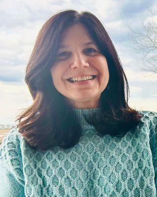 Photo of Lisa Currie, Clinical Social Work/Therapist, LCSW