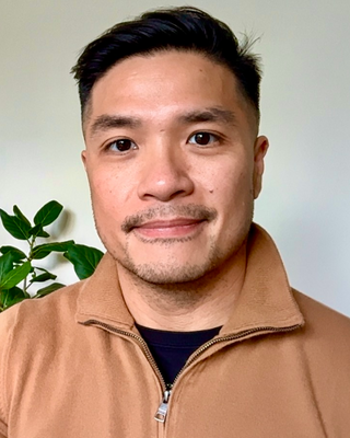 Photo of Michael De Guzman, Psychiatric Nurse Practitioner, PMHNP