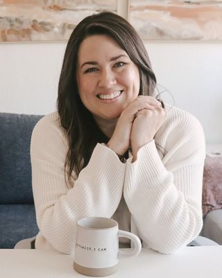 Photo of Shannon Worle, Marriage & Family Therapist Associate, LAMFT