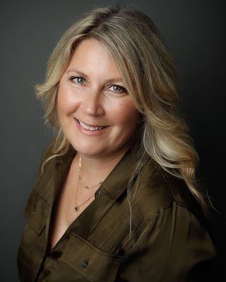 Photo of Maria Martino, MHC-LP