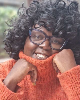 Photo of Alison Griffith-Palmieri, Psychotherapist, MA, BACP