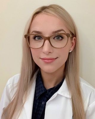 Photo of Alexandra Whitaker, Psychiatric Nurse Practitioner in Chicago, IL
