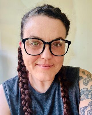 Photo of Ema Thoen, Pre-Licensed Professional