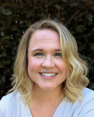 Photo of Emily Becht, Clinical Social Work/Therapist, LCSW, CCTP