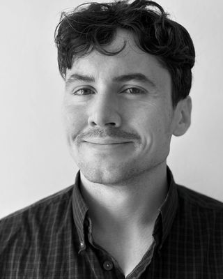 Photo of Jonny McAuley, Psychotherapist, MSc, MBACP