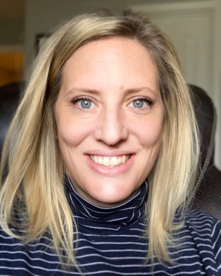 Photo of Carrie Glover, Marriage & Family Therapist in Kansas