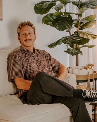 Photo of Brandon Shapiro, Marriage & Family Therapist Associate, AMFT