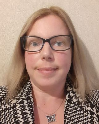 Photo of Hannah Thomson, Counsellor, BACP
