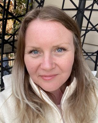Photo of Rikki-Lee Epp, Registered Psychotherapist (Qualifying), BA, DIP