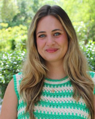 Photo of Kelsey Steinkoenig, Clinical Social Work/Therapist, LMSW