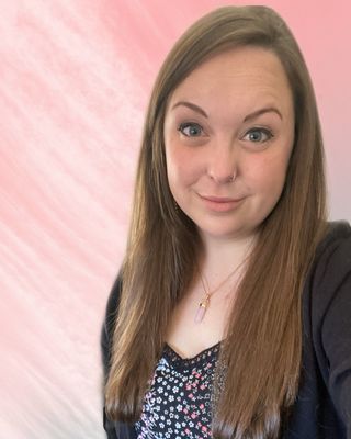 Photo of Tia R Robertson, Clinical Social Work/Therapist, LMSW-cc
