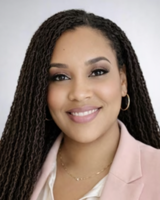 Photo of Yashica Maxwell, Clinical Social Work/Therapist, LCSW, LICSW