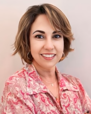 Photo of Lucianne Silva Machado, Marriage & Family Therapist, LMFT