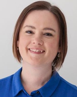 Photo of Louise Hiles, Psychotherapist, MSc, MUKCP