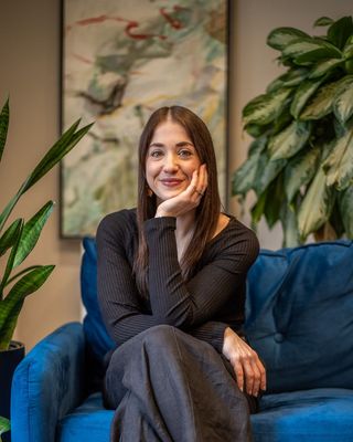 Photo of Evan Kardon, Marriage & Family Therapist, LMFT