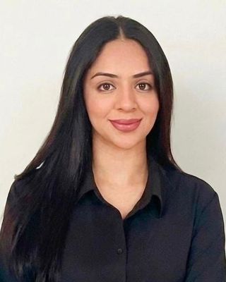 Photo of Tarndeep Heer, Pre-Licensed Professional