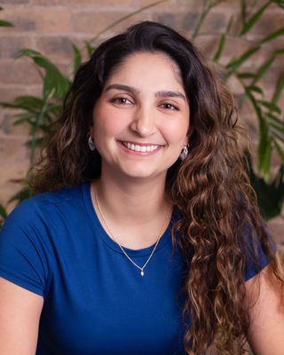 Photo of Mariana Reyes Daza, Marriage & Family Therapist Associate, MFT