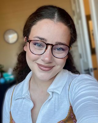 Photo of Haille Edwards, Clinical Social Work Candidate , SWC