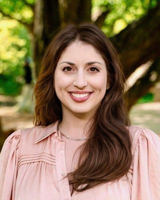 Photo of Kate Feiner Lorenzoni, Clinical Social Work/Therapist, LCSW