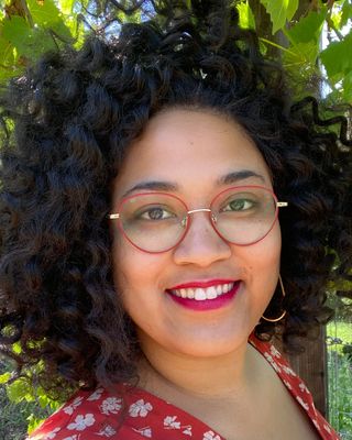 Photo of Jia Mizell, Marriage & Family Therapist Associate, MA, AMFT