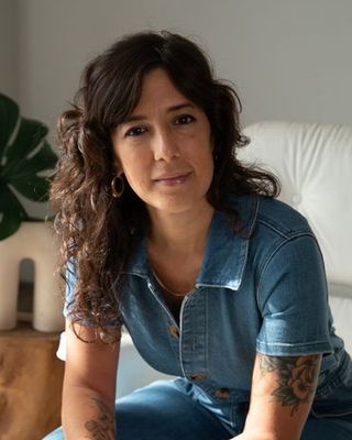 Photo of Raji Shivshanker, Clinical Social Work/Therapist, LCSW, CHT