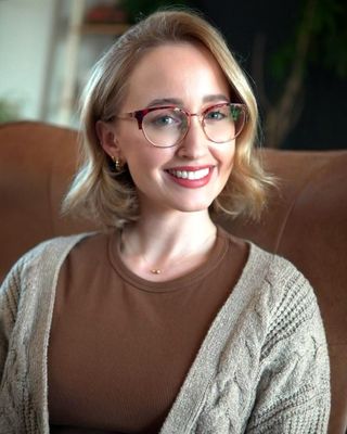 Photo of Dr Hayley Ryan, Psychologist, PsychD, HCPC - Clin. Psych.