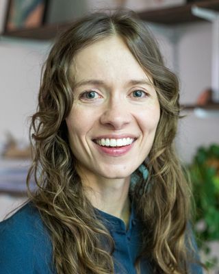 Photo of Elizabeth Droppers, Marriage & Family Therapist, LMFT