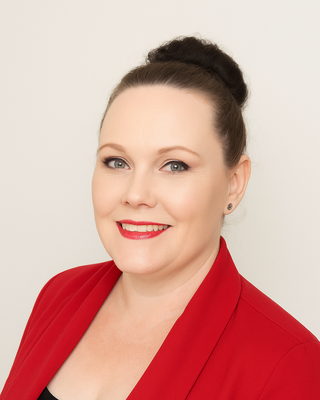 Photo of Jenn Briones, Licensed Master Social Worker, LMSW