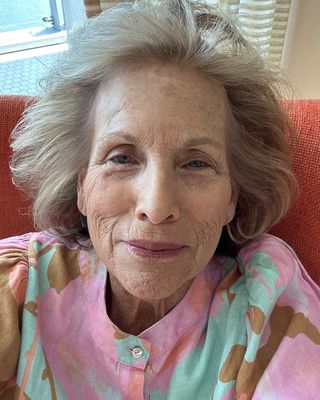 Photo of Tangley Campbell Lloyd, Clinical Social Work/Therapist, MSW, LCSW, LICSW