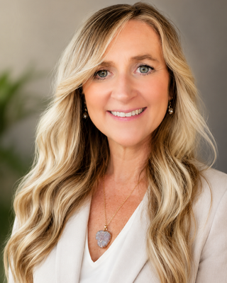 Photo of Kimberly Mensing, Marriage & Family Therapist, MS, LMFT