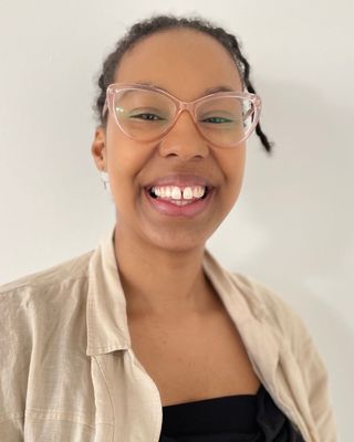 Photo of Dezrika Ramsey, Psychotherapist, MA, MBACP
