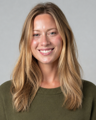 Photo of Helen Bishop, Pre-Licensed Professional