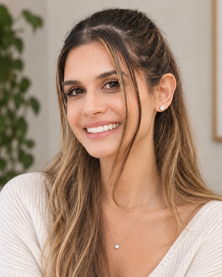 Photo of Sophia Wolsfeld - Sophia W - Narcissistic Abuse and Betrayal Trauma, Counsellor, RP, MA, RD, CCC