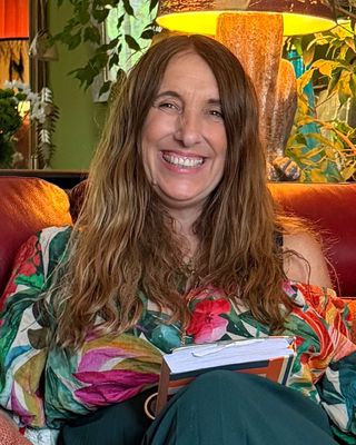 Photo of Nicola Perry, Counsellor, MBACP